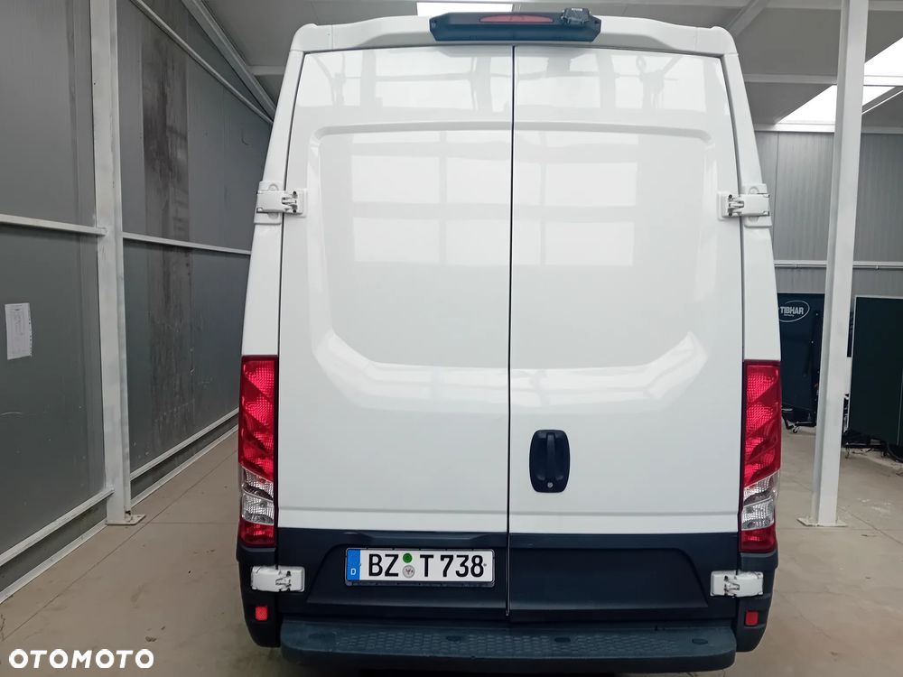 Iveco Daily 35S15 - 6