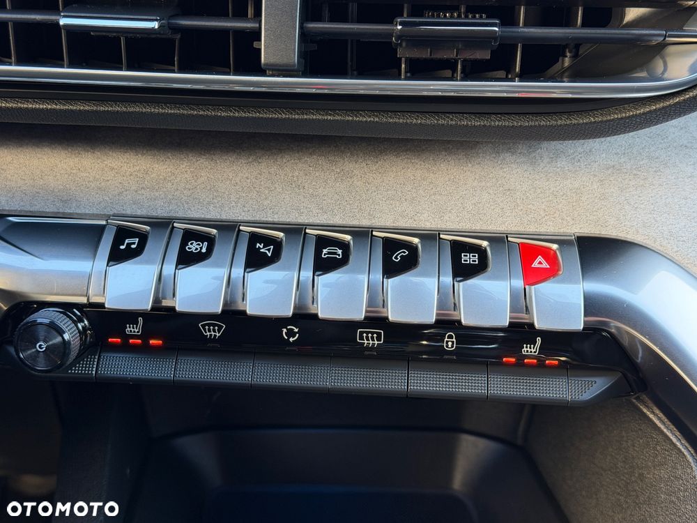 Peugeot 3008 1.5 BlueHDi GT S&S - 36