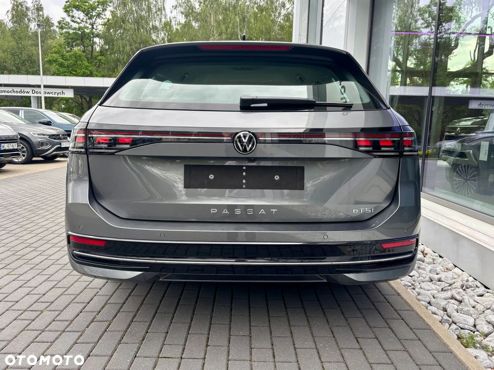 Volkswagen Passat Variant 1.5 TSI ACT mHEV Elegance DSG - 10