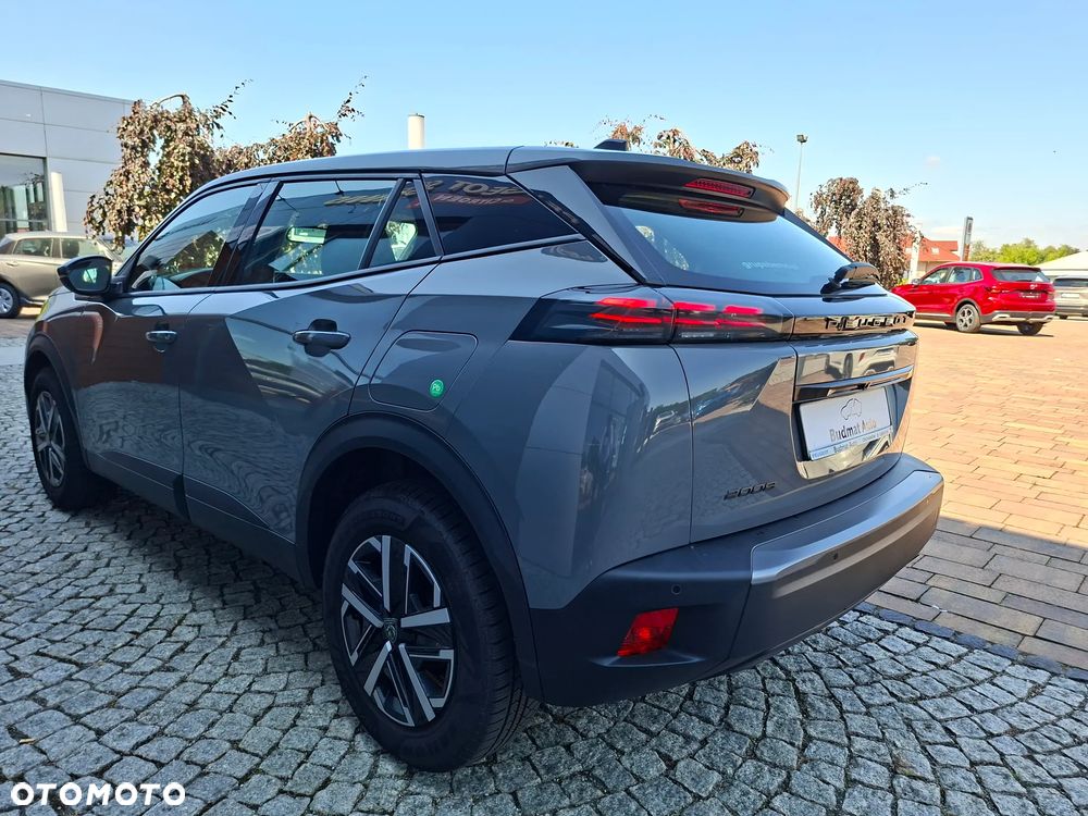 Peugeot 2008 PureTech 100 Allure S&S BVM6 - 9