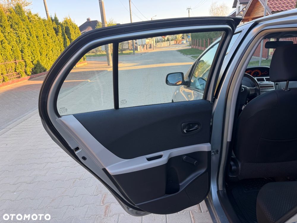 Toyota Yaris 1.33 Luna Start - 20