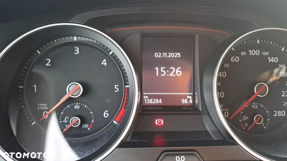 Volkswagen Golf - 16