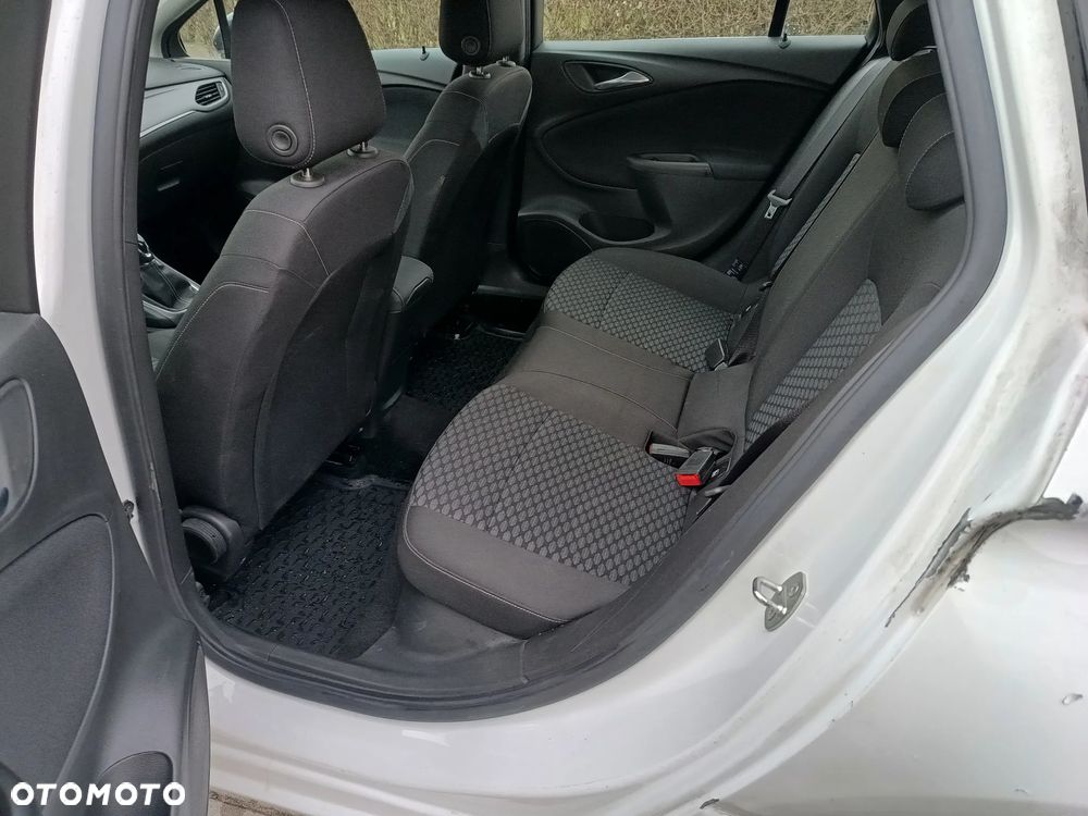 Opel Astra 1.5 D Start/Stop Business Edition - 18