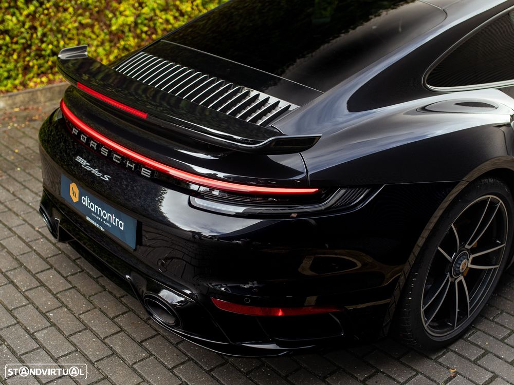 Porsche 911 (992) Turbo S - 13