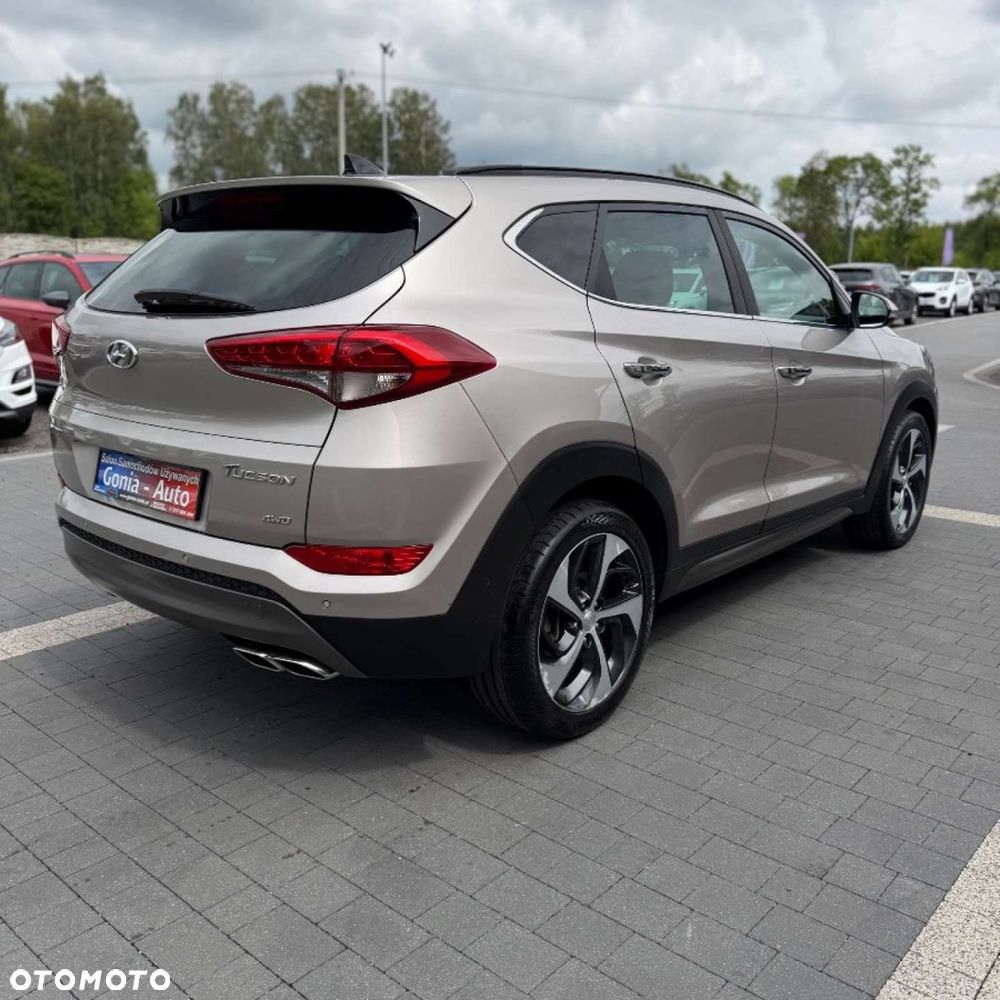 Hyundai Tucson - 10