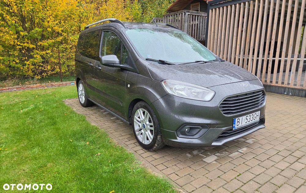 Ford Tourneo Courier 1.5 TDCi Titanium - 1