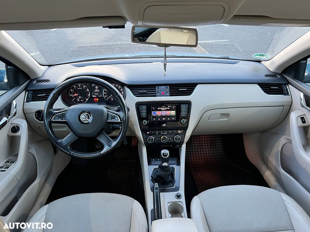 Skoda Octavia 1.8 TSI Green tec Elegance - 8