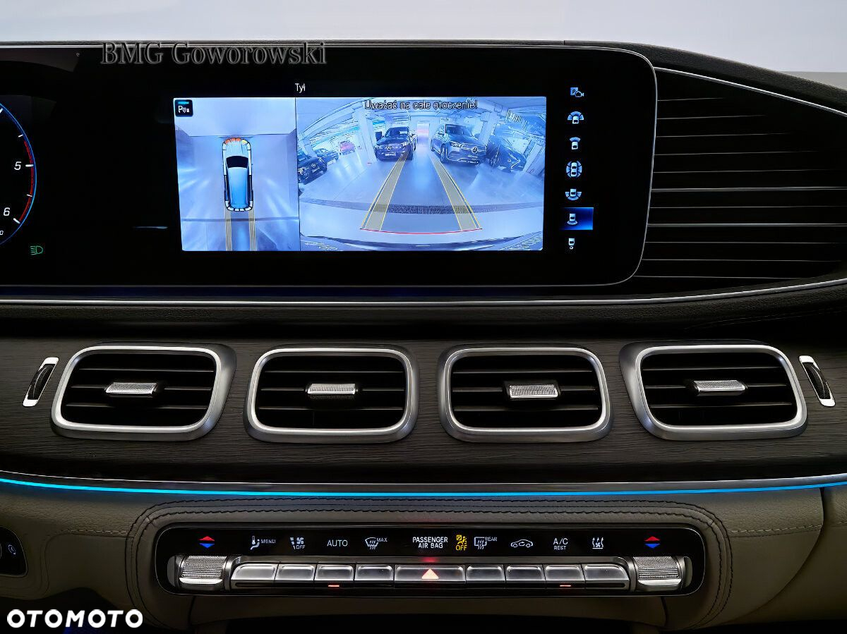 Mercedes-Benz GLS - 14