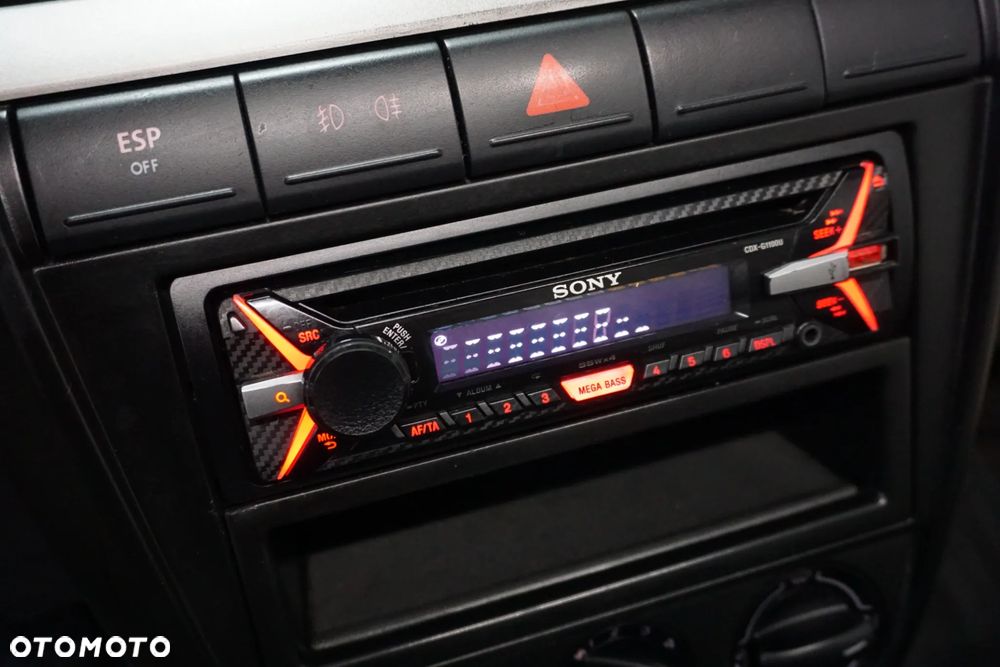 Volkswagen Fox 1.2 Style - 32
