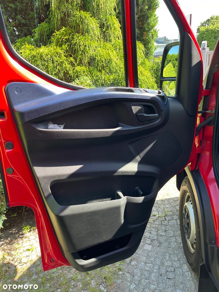 Iveco Daily 35s18 - 6