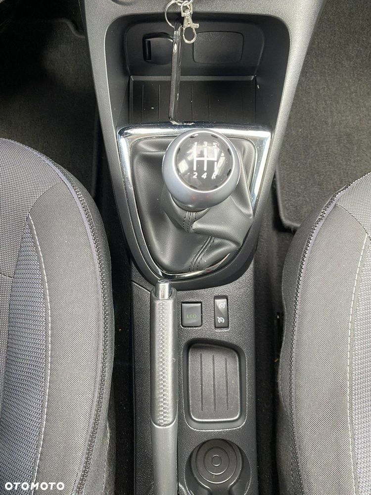 Renault Captur - 23