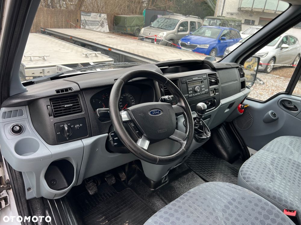 Ford Ford Transit Furgon Brygadowy 6 os. 4x4 L3H3 2.2 TDCI 125KM HAK 4x4 - 11
