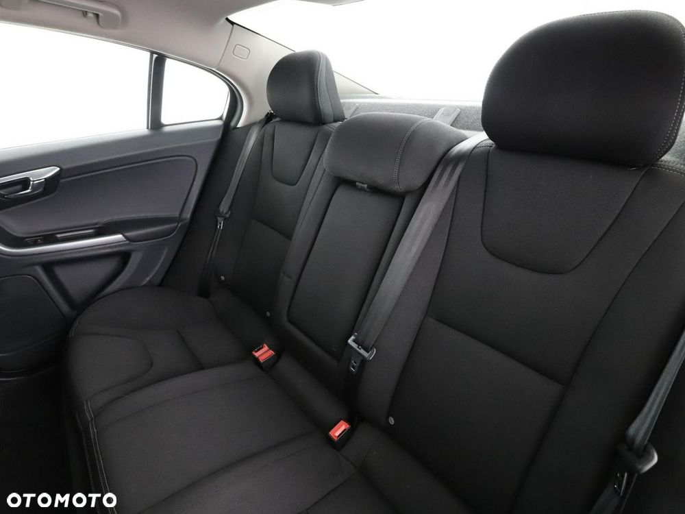 Volvo S60 D4 Kinetic - 18