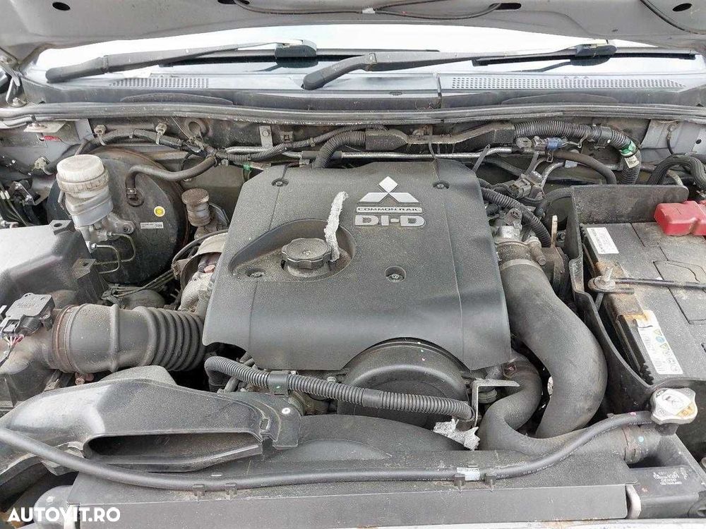 Dezmembrez Mitsubishi L200 2.5 Diesel 2015 - 4