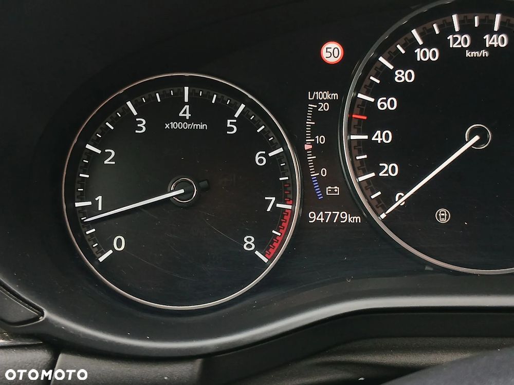 Mazda 3 - 8