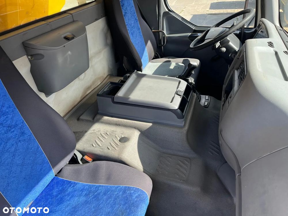 Renault KERAX 33DVB0 - 8