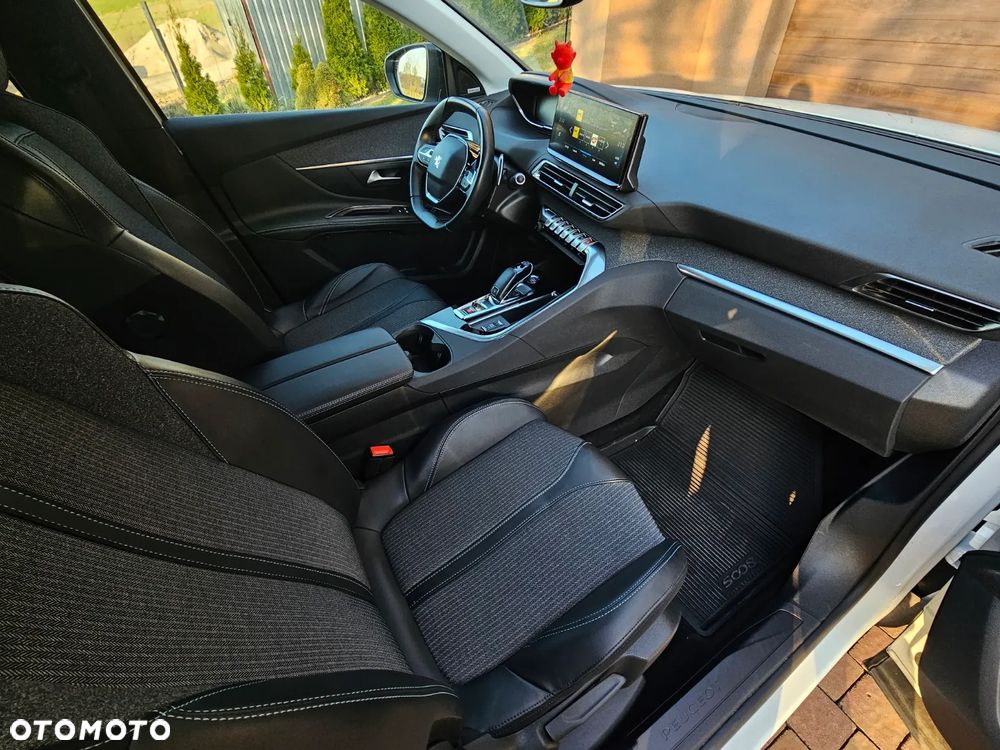 Peugeot 5008 1.5 BlueHDi Allure S&S EAT8 - 14