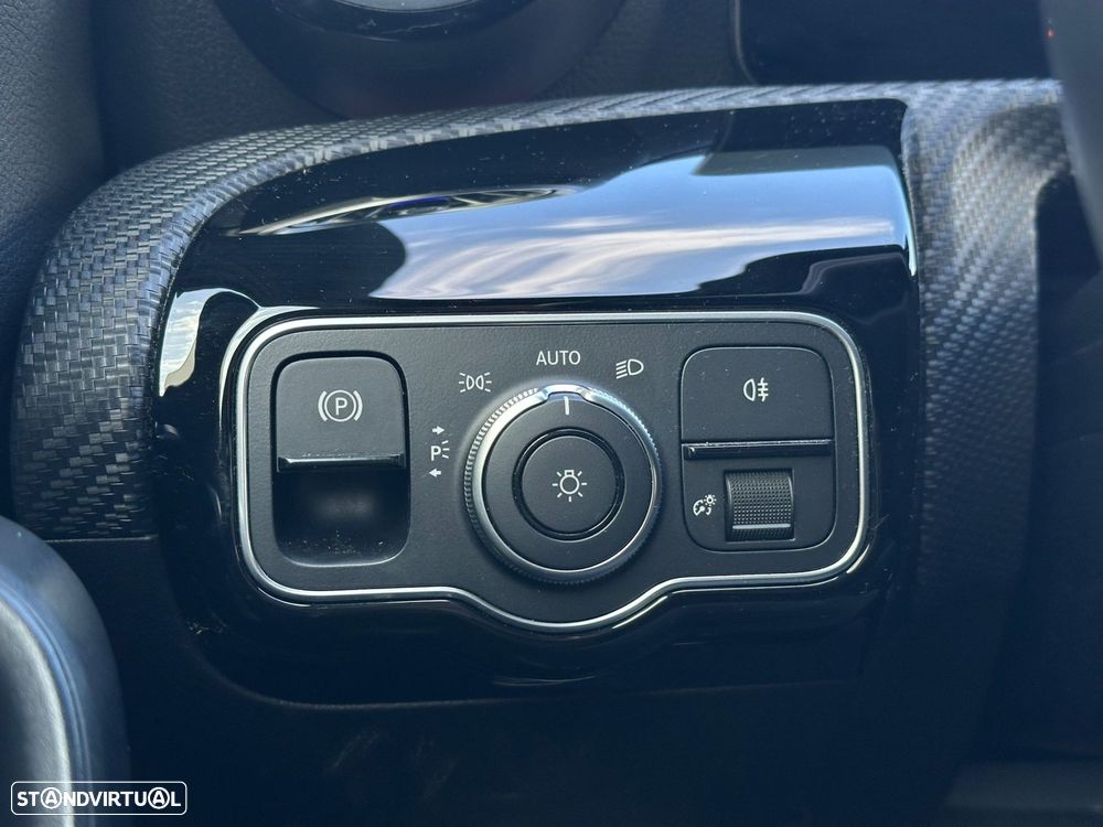 Mercedes-Benz A 180 Advanced Progressive - 14