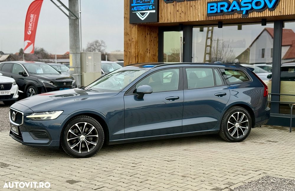 Volvo V60 B3 B DKG Momentum Pro - 10