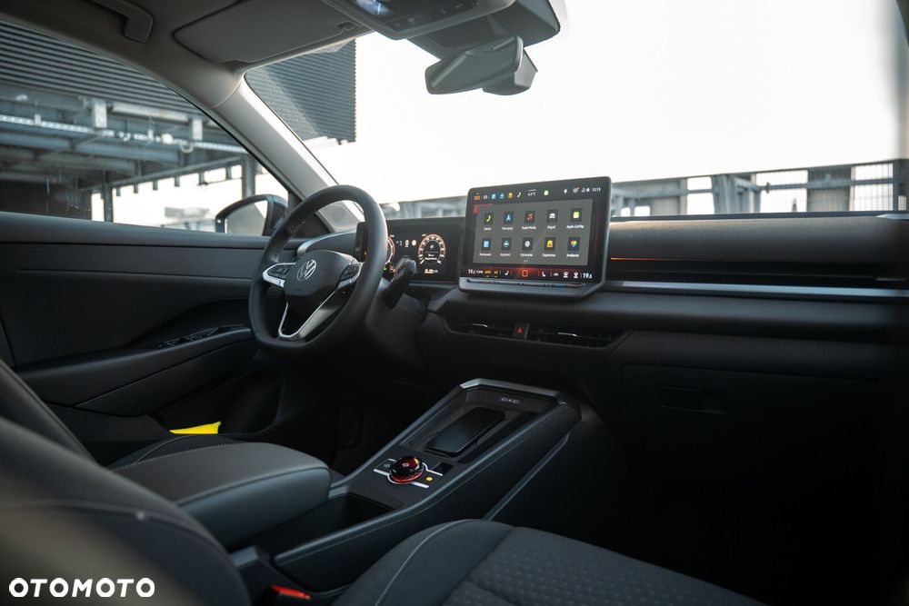 Volkswagen T-Roc - 9
