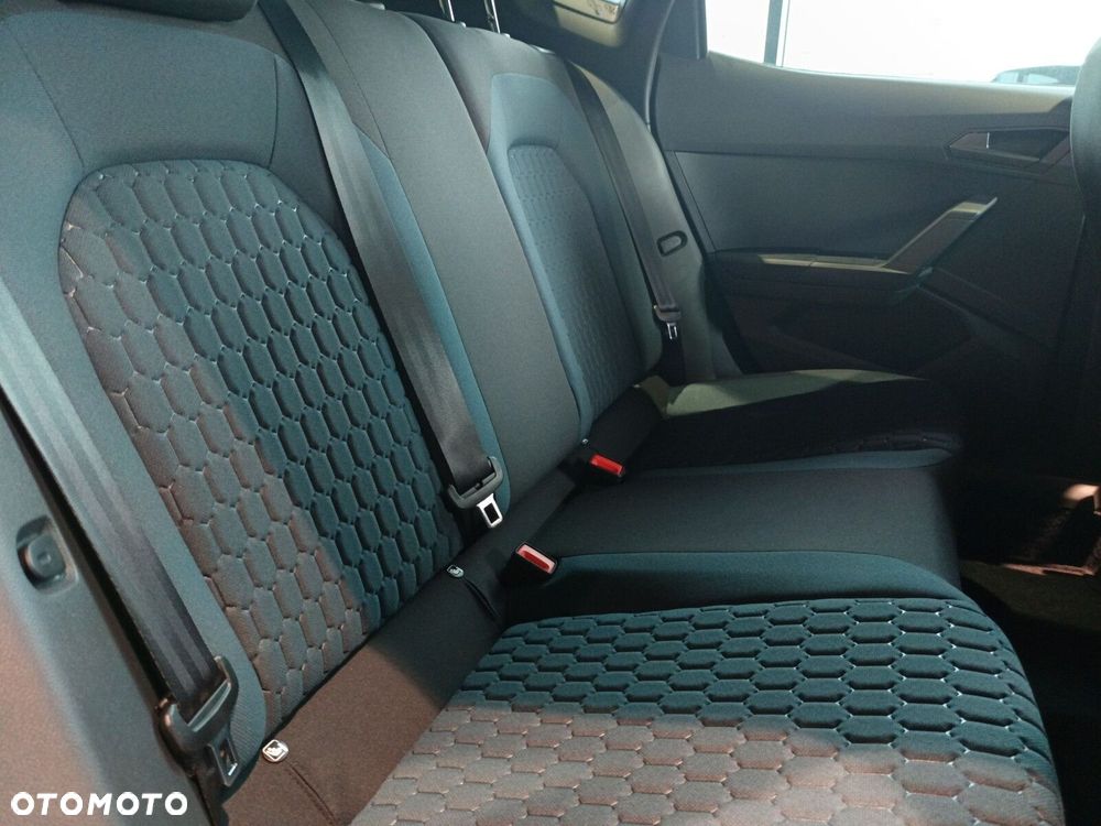 Seat Arona - 12