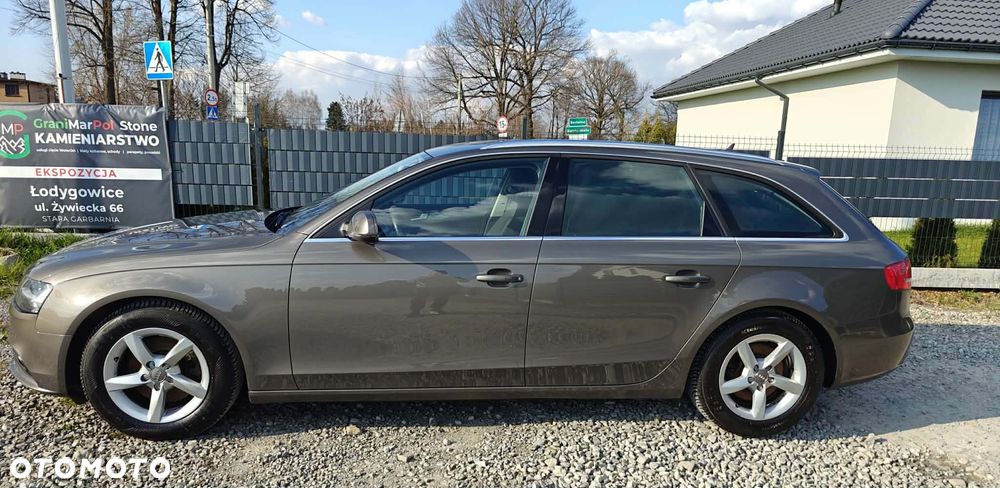 Audi A4 Avant 2.0 TDI ultra DPF Ambiente - 2