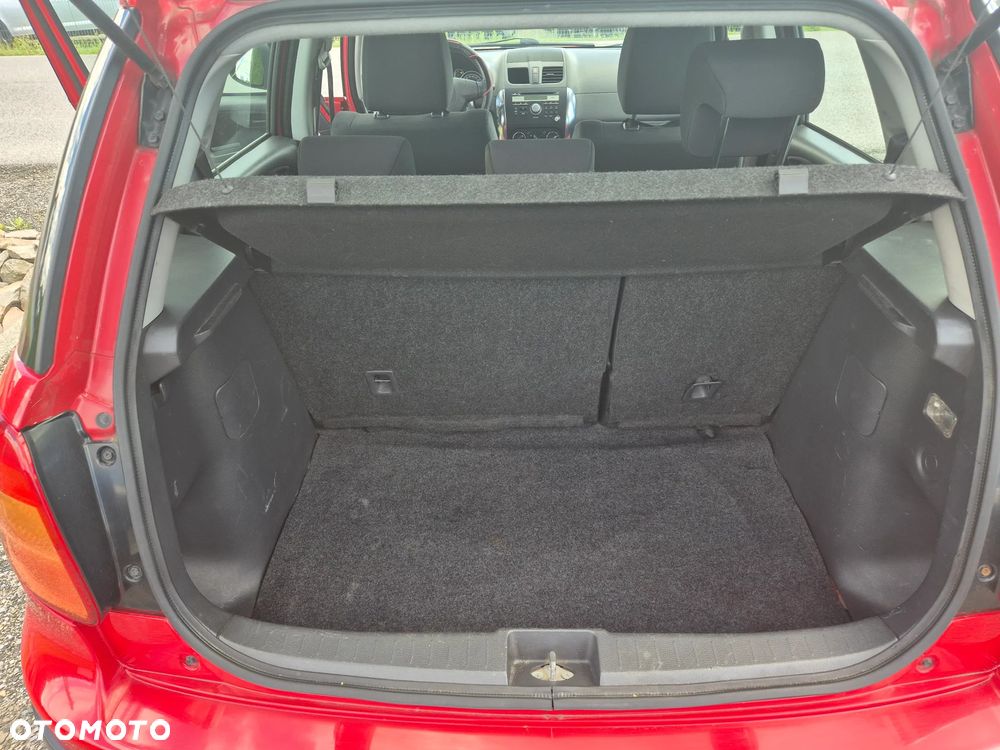 Fiat Sedici 1.6 16V 4x2 Emotion - 18
