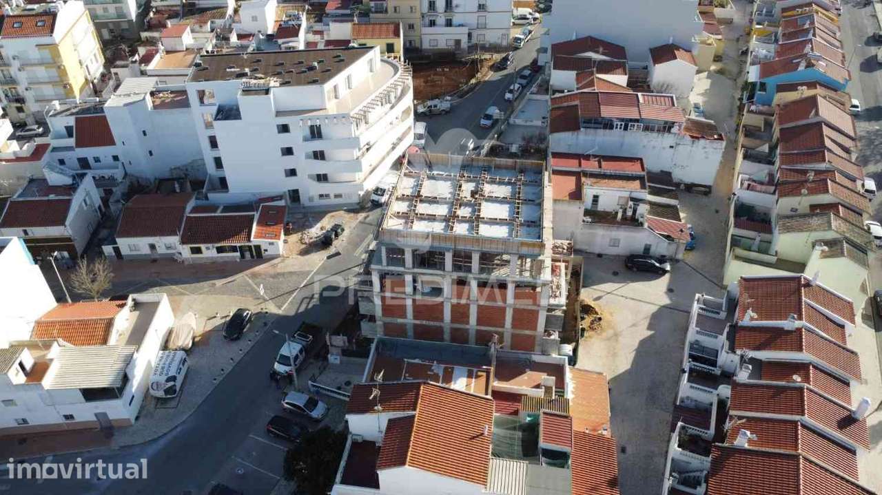 Duplex T3 com vista mar em Monte Gordo, a 250 mts da praia - Grande imagem: 5/14
