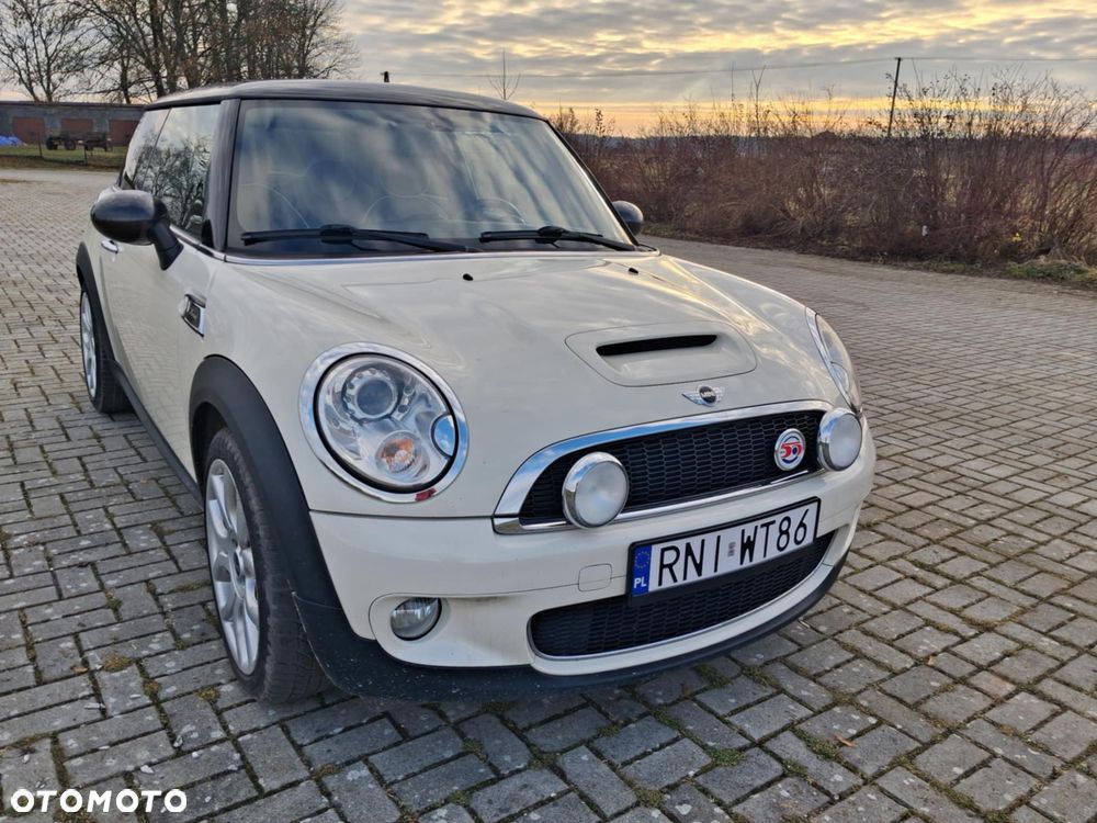 MINI Cooper S - 1