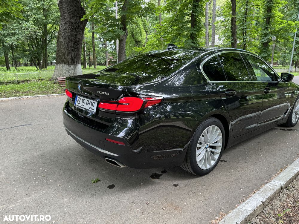 BMW Seria 5 530d Aut. Luxury Line - 3