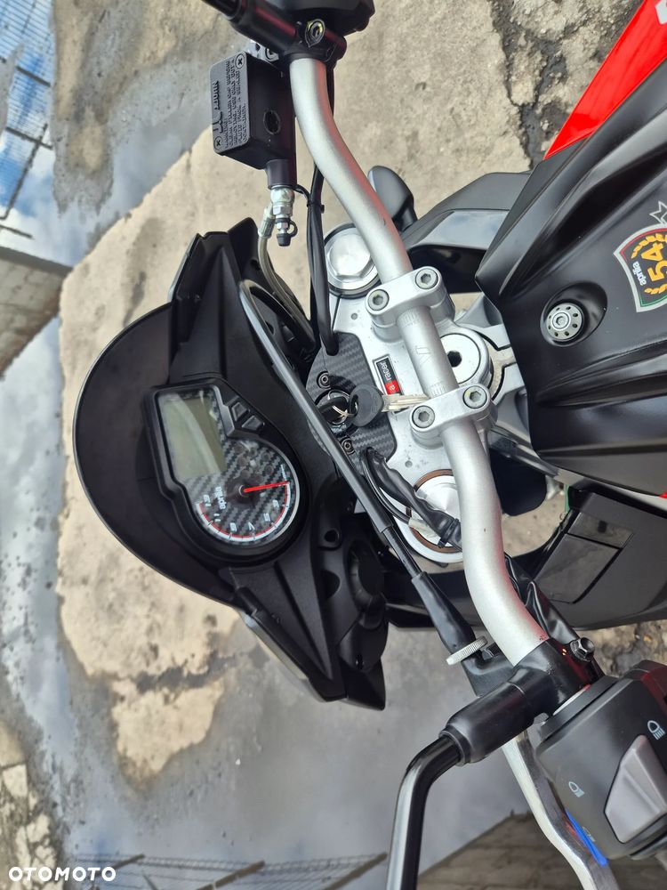 Aprilia Tuono - 11