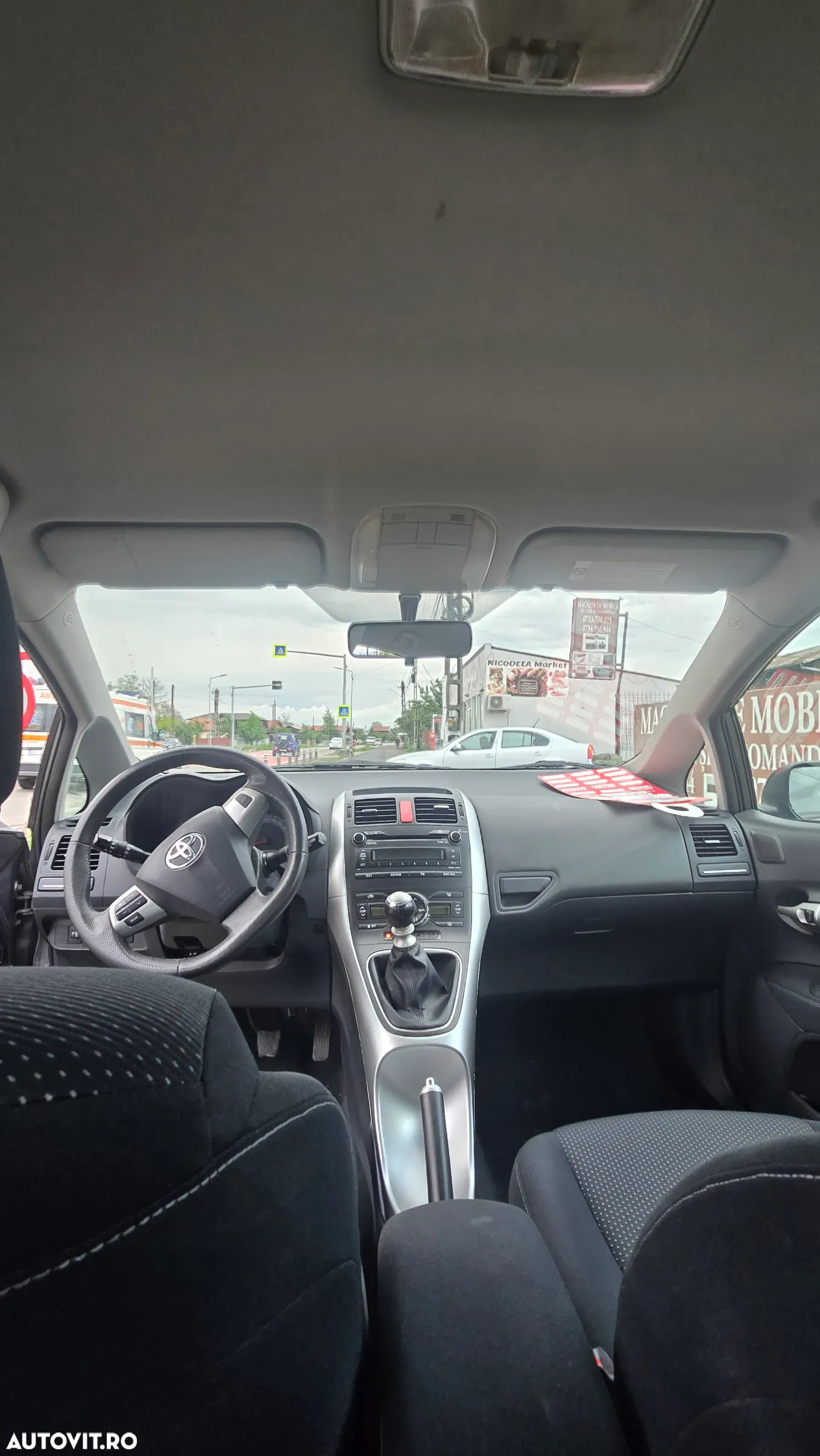 Toyota Auris 1.4 D-4D Comfort - 6