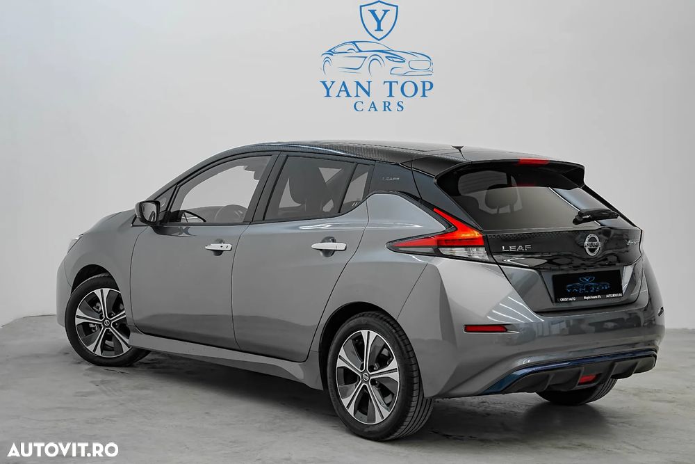 Nissan LEAF - 3