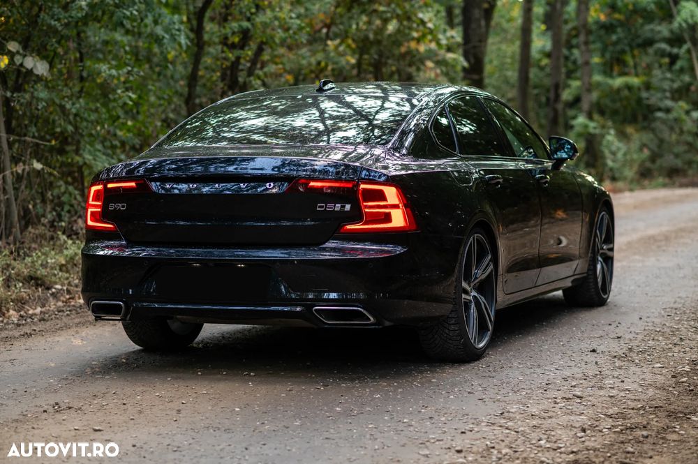 Volvo S90 D5 AWD R-Design - 4