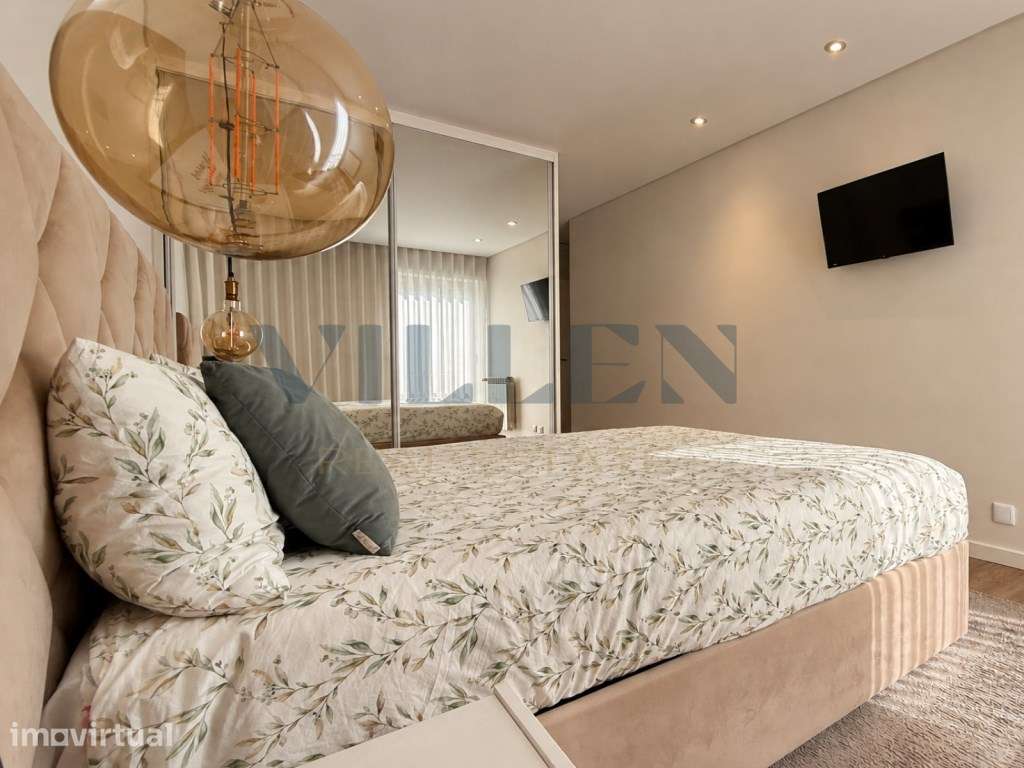 Apartamento T2 Totalmente Remodelado em Silva Escura | EXCLUSIVO! - Grande imagem: 2/22