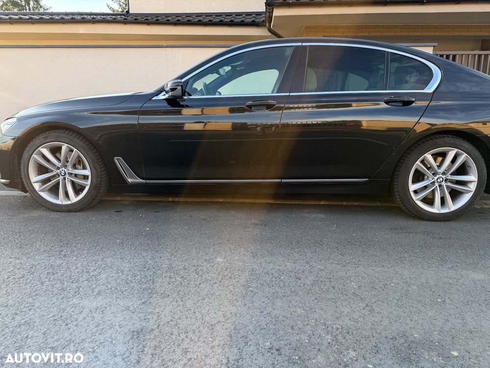 BMW Seria 7 730d - 8