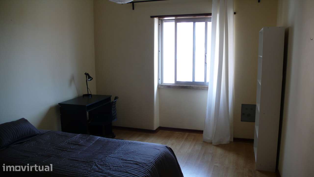 Quarto em Alvalade - Grande imagem: 2/6