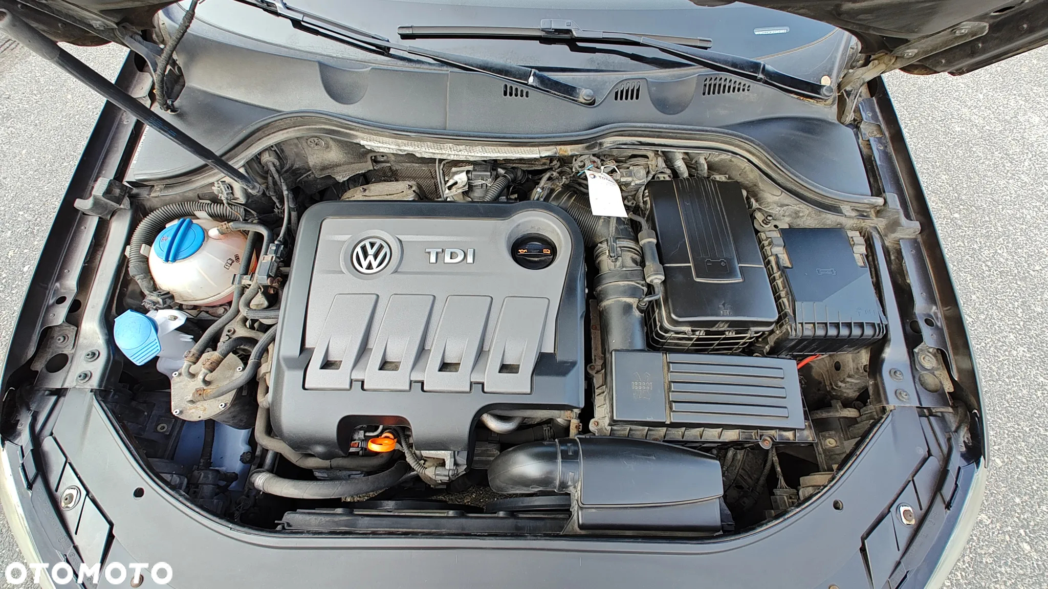 Volkswagen Passat 2.0 TDI DPF Comfortline - 34