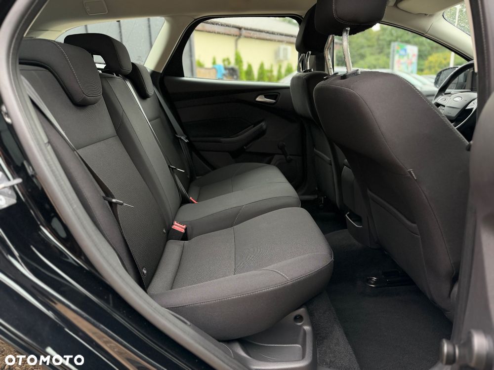 Ford Focus 1.6 Gold X (Trend) - 25