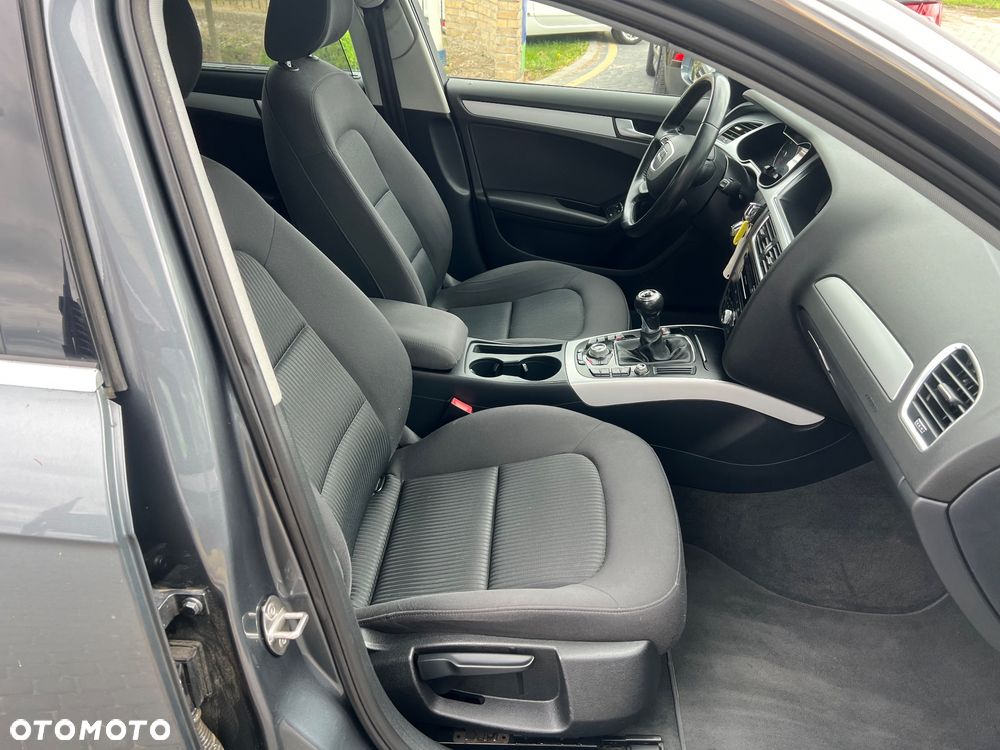 Audi A4 Avant - 29