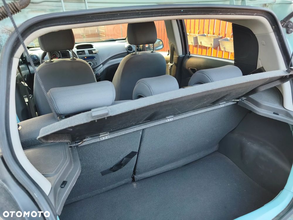 Chevrolet Spark 1.0 Base+ - 24