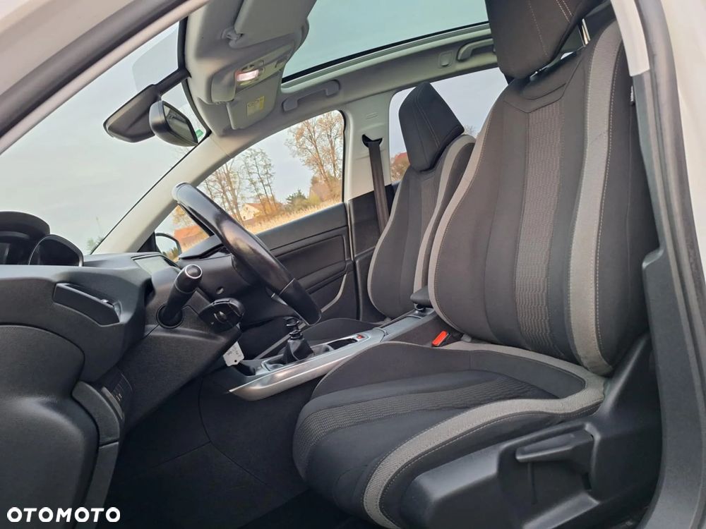 Peugeot 308 1.2 PureTech Allure S&S - 22