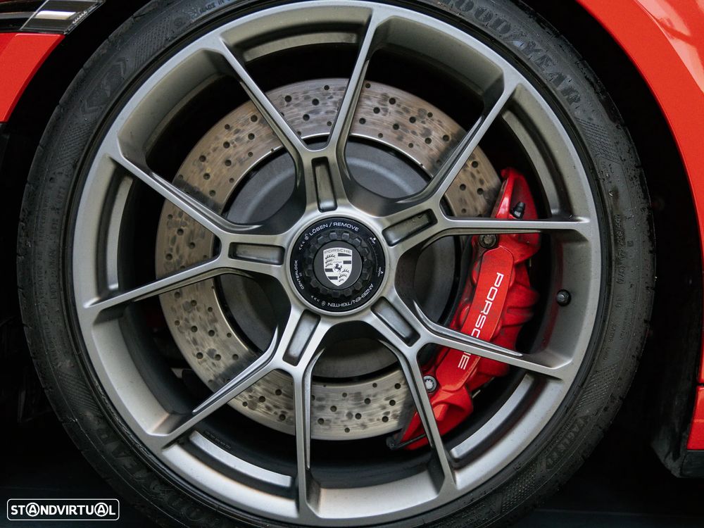 Porsche 911 (992) GT3 Touring Package PDK - 17