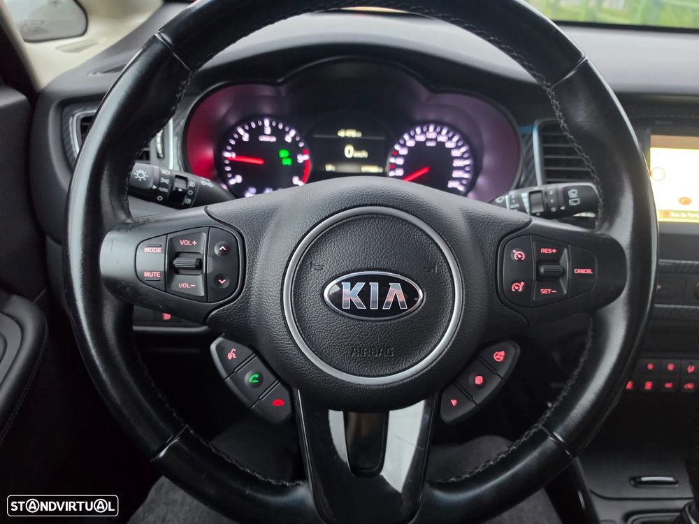 Kia Carens 1.7 CRDi ISG EX - 10