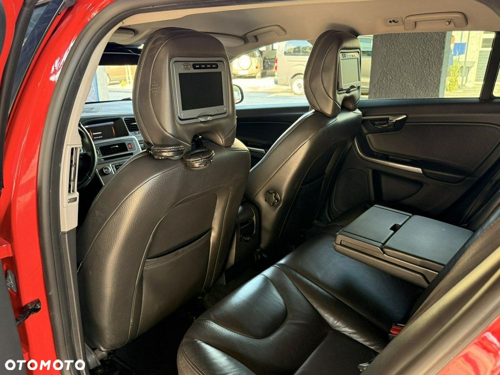 Volvo V60 - 14