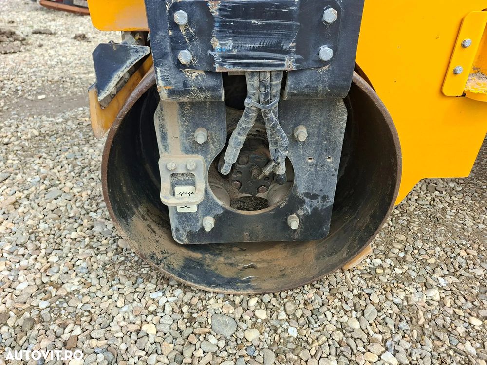 JCB CT 160-100 VIBROCOMPACTOR VIBROMAX - 20