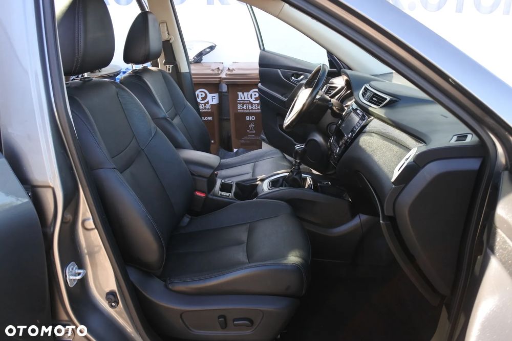 Nissan X-Trail 1.6 DIG-T Tekna 2WD - 6