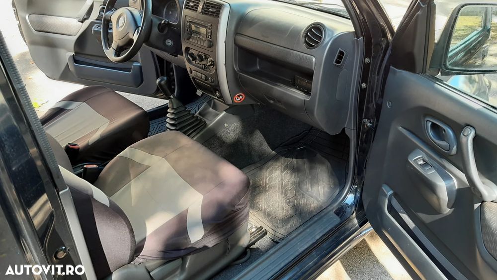 Suzuki Jimny - 11