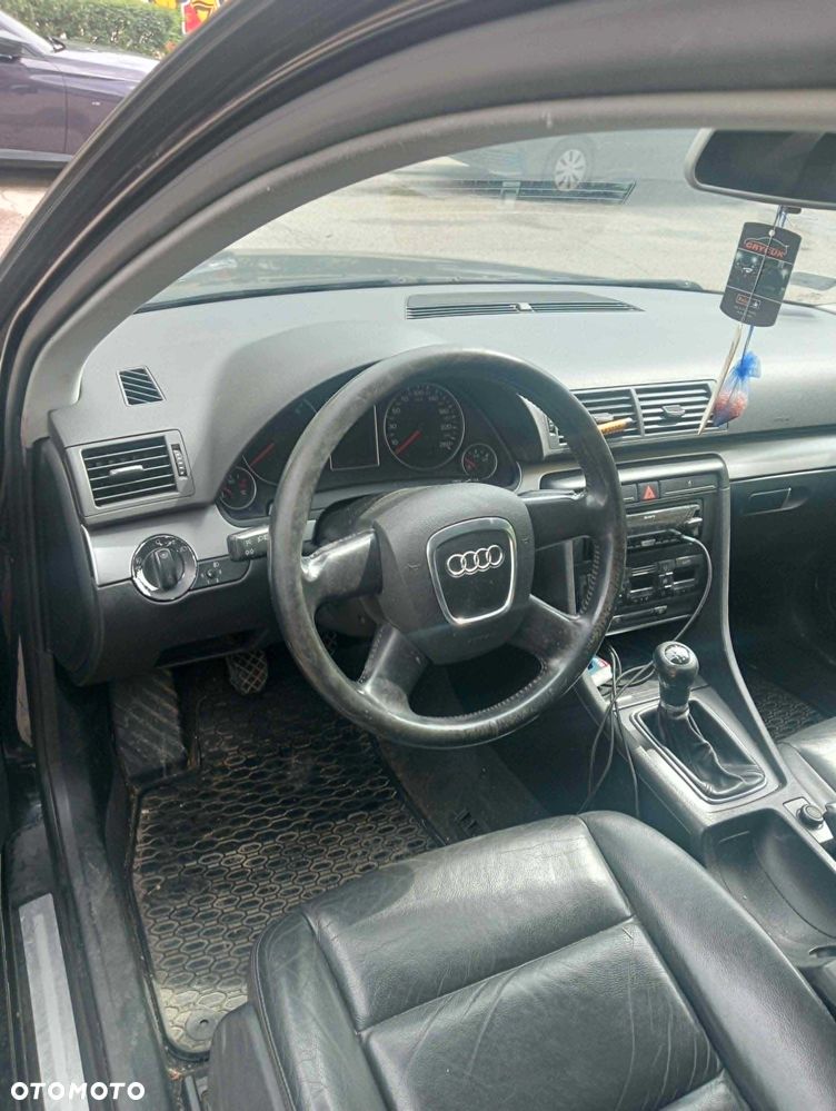 Audi A4 Avant - 7