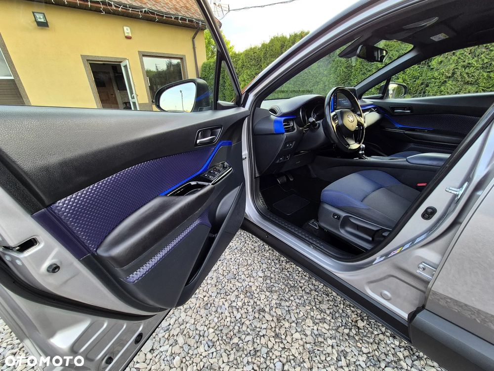 Toyota C-HR Business-Edition - 3